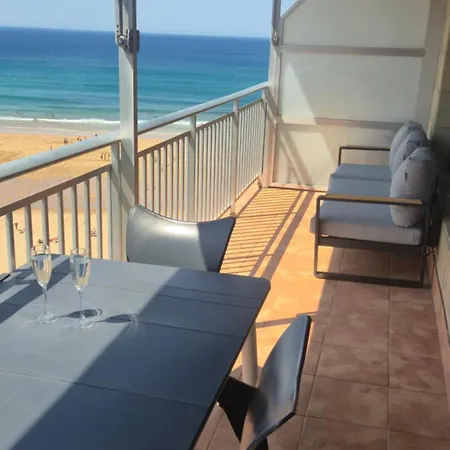 Apto En 1ª Linea De Playa, * Bakio