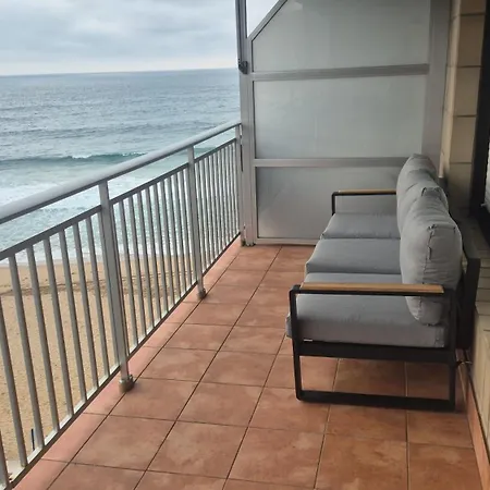 Apto En 1ª Linea De Playa, * באקיו